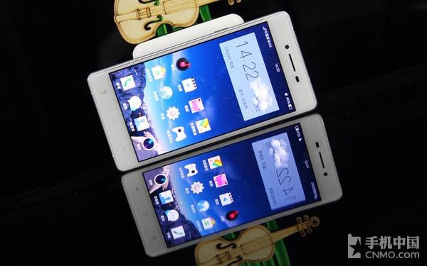 2.5D弧度屏VOOC闪充 OPPO R7使用体验 