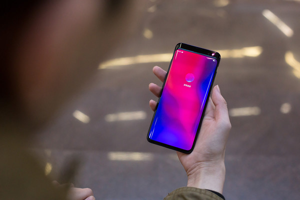 一个口味挑剔的科技宅 为何选择了OPPO Find X