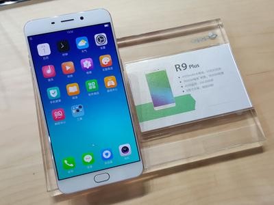 前后双1600W镜头 OPPO R9 Plus图赏