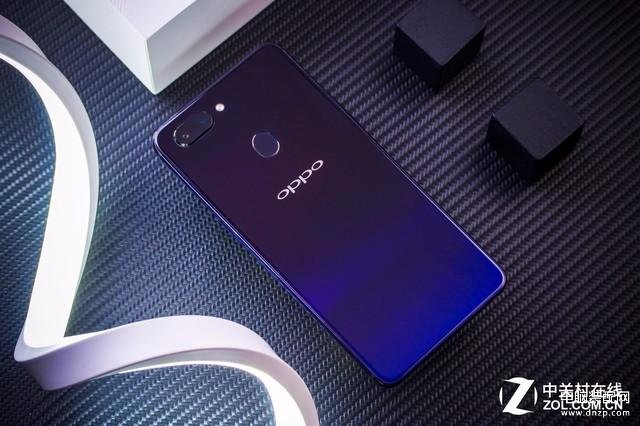 oppo r15和r15梦境版有什么区别 