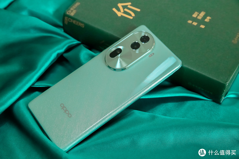 二千元档影像牛机：绿厂重新定义手机标准版，OPPO Reno11深度体验