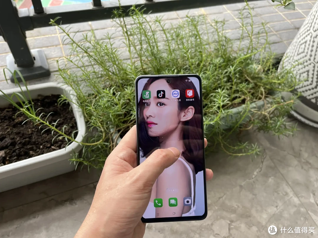 OPPO K12x使用一周后，它成为父母的主力机