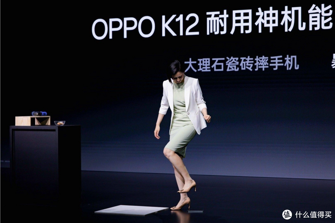 抗摔长续航的耐用神机—OPPO K12上手初体验